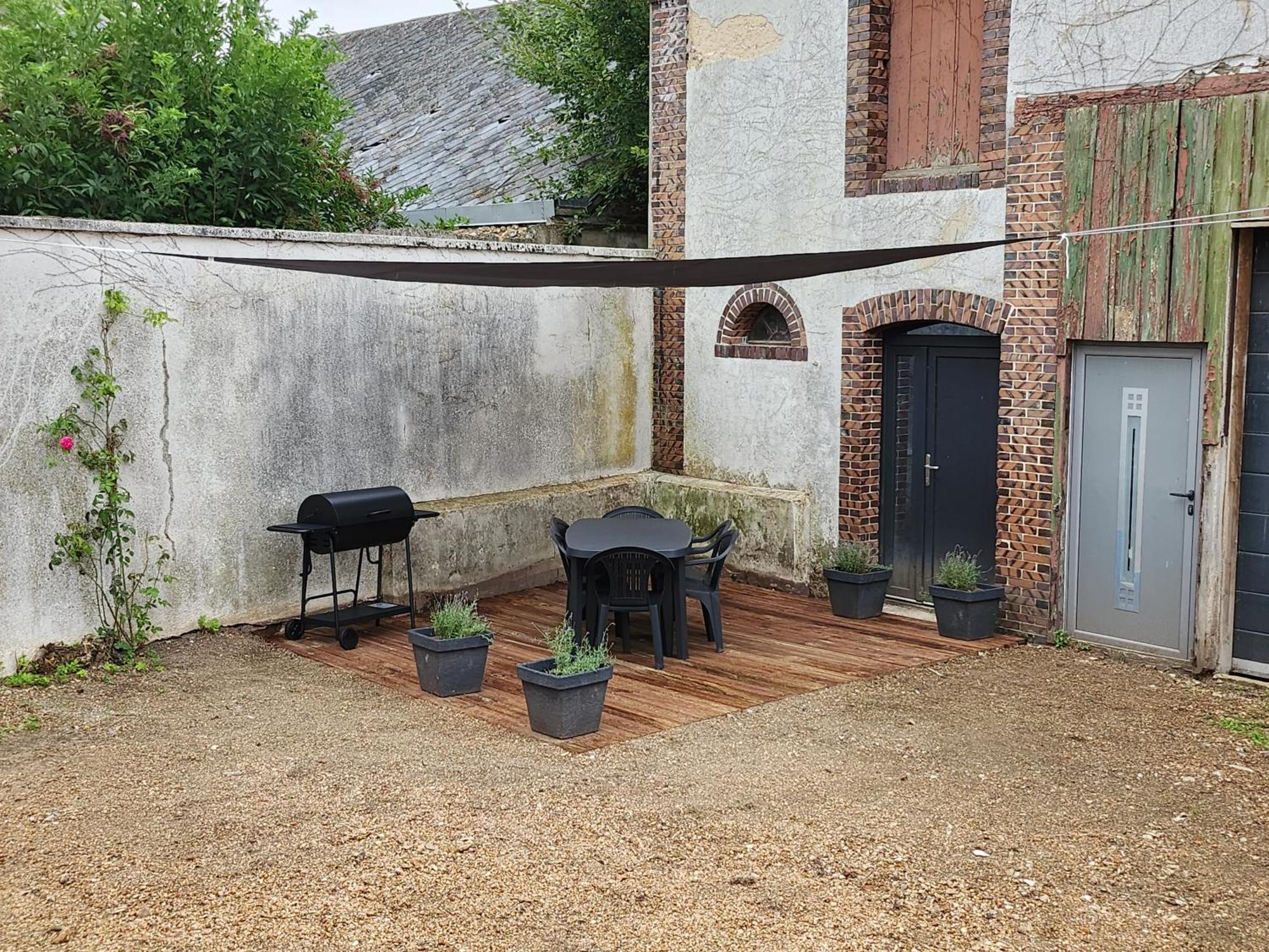Illiers Combray - La Madeleine Illiers-Combray Exterior foto
